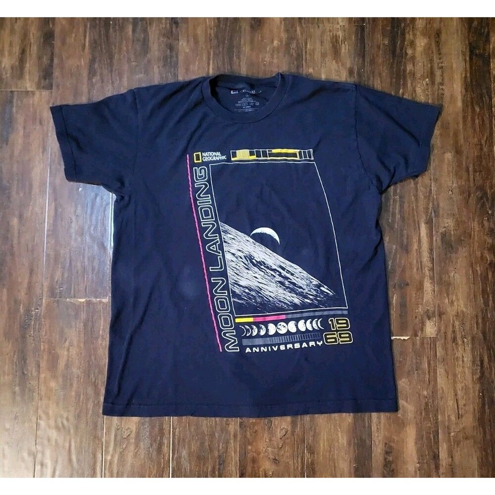National Geographic 1969 50th Anniversary MOON LANDING Graphic T-Shirt L